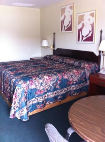 King Room interior